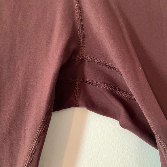 Lululemon Plum Purple Wunder Under High Rise Tights Cropped Ankle Women's size 4 - Picture 5 of 10